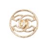 Image 1 : Chanel Silver Metal Round CC Brooch