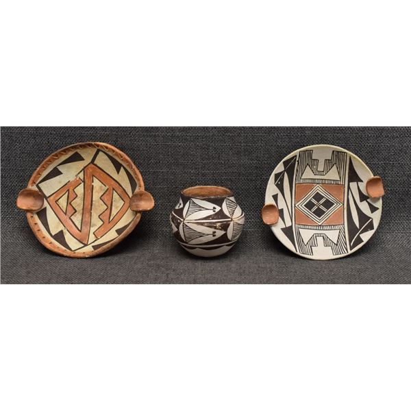THREE ACOMA INDIAN POTTERY ITEMS