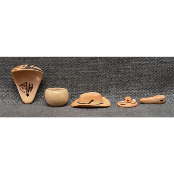 HOPI INDIAN POTTERY ITEMS