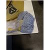 Image 3 : MOP BUCKET WITH WRINGER AND NEW MOP HEADS
