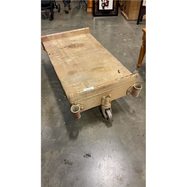 INDUSTRIAL CART