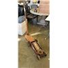 Image 1 : STRONGARM 4 TON HYDRAULIC FLOOR JACK