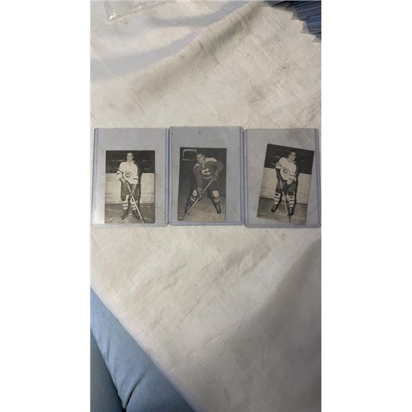 3 COLLECTIBLE HOCKEY CARDS