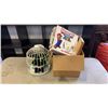 Image 1 : LOT OF FAMILY GAMES AND CAGED CAT
