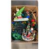 Image 2 : 2 BOXES OF CHRISTMAS LIGHTS AND ORNAMENTS