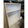 Image 3 : WHITE 6 FT BOOKSHELF