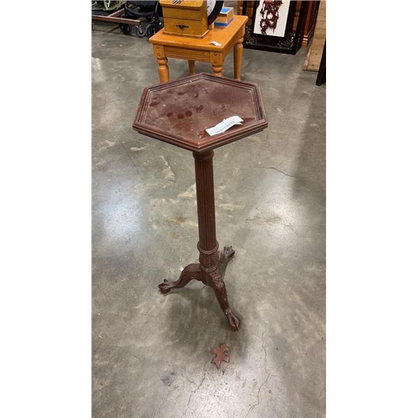 REPRODUCTION MAHOGANY CLAW FOOT PEDESTAL