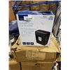 Image 1 : INSIGNIA 6 SHEET CROSS CUT SHREDDER - RETAIL $69