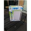 Image 1 : GERM GUARDIAN 4 IN 1 AIR PURIFYING SYSTEM TESTED AND WORKING - RETAIL $89