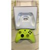 Image 2 : XBOX WIRELESS CONTROLLER - TESTED WORKING - RETAIL $74