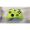 Image 3 : XBOX WIRELESS CONTROLLER - TESTED WORKING - RETAIL $74