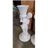 Image 2 : 2 DECORATIVE 40 INCH PLANT STANDS