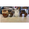 Image 4 : LOT OF OWL STATUES, FRIENDSHIP CIRCLE, PANDA COOKIE JAR AND MORE