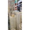 Image 2 : 3 DECORATIVE WEDDING/ EVENT PEDESTALS