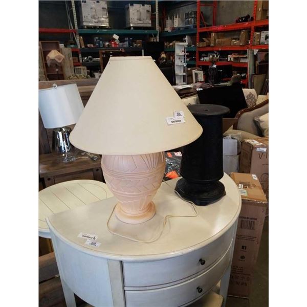 PORCELAIN LAMP AND BLACK PEDESTAL