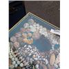 Image 12 : VINTAGE SHADOW BOX HALL TABLE, WITH SHELL DECOR, GLASS NEEDS TO BE REPLACED
