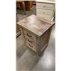 Image 3 : PAIR OF WOODWORKS "HARTLEY BAY" 3 DRAWER NIGHTSTANDS - CANADIAN BUILT, WEATHERED GREY STAIN, EXCELLE