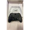 Image 2 : XBOX WIRELESS CONTROLLER - TESTED WORKING - RETAIL $74