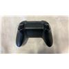 Image 4 : XBOX WIRELESS CONTROLLER - TESTED WORKING - RETAIL $74