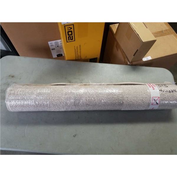 AS NEW 3X5 AREA CARPET