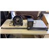 Image 1 : PERSONAL FAN, HEATER AND CAMERA  LIGHTING TRIPOD