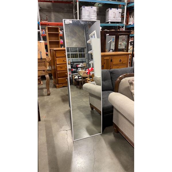 5FT WHITE DRESSING MIRROR