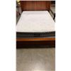 Image 2 : QUEENSIZE BEAUTYREST COMFORT TOP MATTRESS AND BOXSPRING