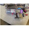 Image 2 : DYSON V11 TORQUE DRIVE CORDLESS VACUUM W/ CHARGER AND ACCESSORUES - TESTED WORKING