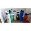 Image 1 : 4 AS NEW THERMOFLASK TRAVEL DRINK CONTAINERS RETAIL $190 PLUS TWO EXTRA NO LIDS AND DENTED