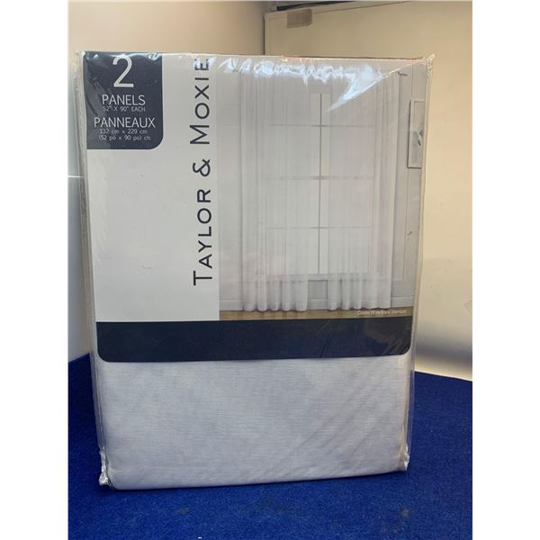 Taylor & Moxie 2 Panels (52in x 90in)