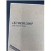 Image 2 : LED Desk Lamp