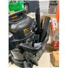 Image 2 : DeWalt Wet / Dry Shop Vacuum 38L