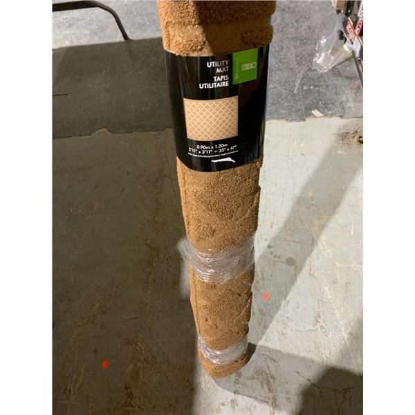 Korhani Studio Utility Mat 2'11" x 3'11"