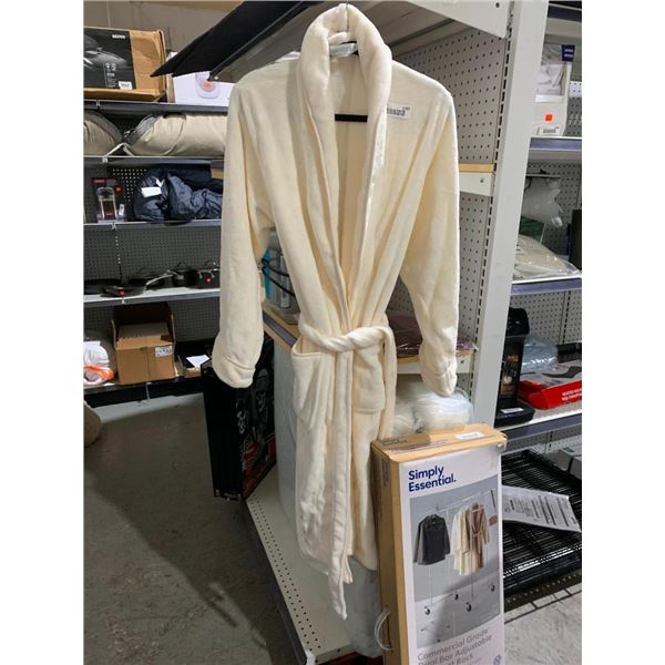 Nestwell Microfiber Women's House Robe Size: Small/Medium