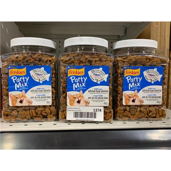 Friskies Party Mix Ocean White Fish Treats 3 x 454g