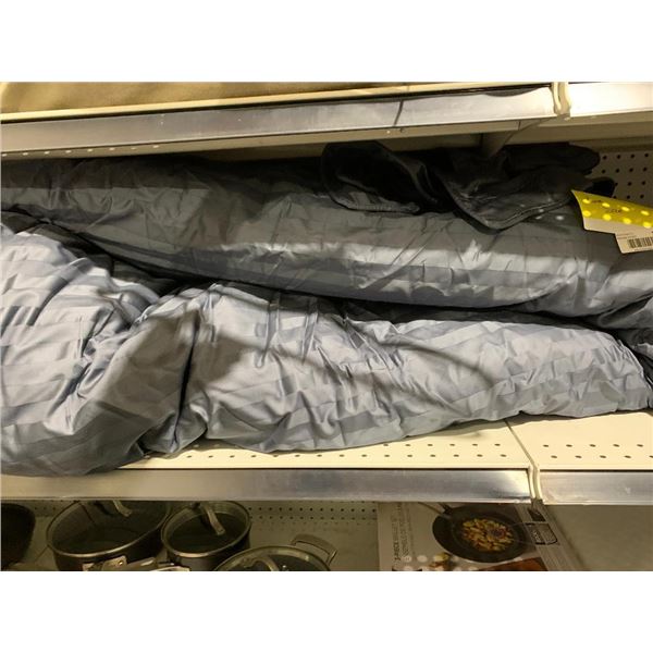 Pimacott King Size Blue Tone Striped Comforter