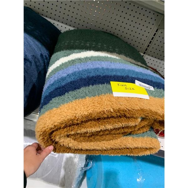 King Size Super Soft Green with Stripes Bed Blanket