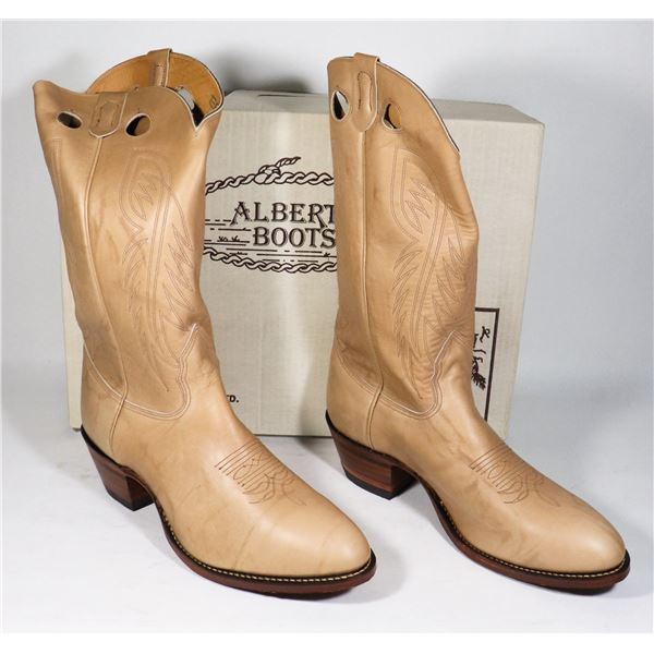 NEW MADE IN CALGARY COWBOY BOOTS SIZE 13.5 EE