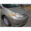 Image 11 : 2010 Toyota Sienna Minivan 161896 Miles VIN: 5TDKK4CC1AS327151  (Starts & Runs See Video)