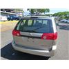 Image 17 : 2010 Toyota Sienna Minivan 161896 Miles VIN: 5TDKK4CC1AS327151  (Starts & Runs See Video)