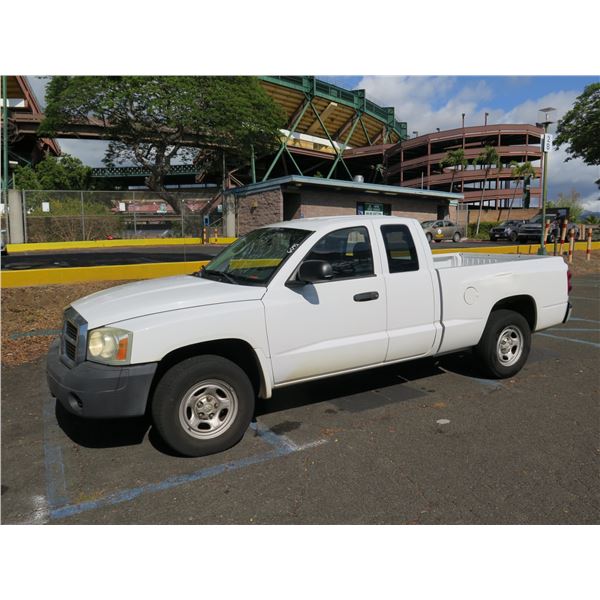 2007 Dodge Dakota Pick-Up Truck  16298 Miles VIN:  1D7HE22P37S208419 (Starts & Runs See Video)