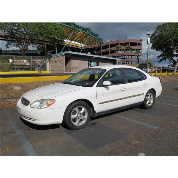 2001 Ford Taurus Sedan  89995 Miles VIN: 1FAFP55U71A169349 (Starts & Runs See Video)