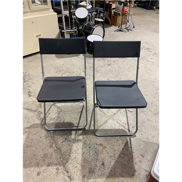 Folding chairs