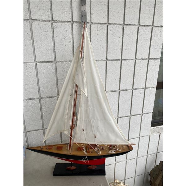 Sail boat