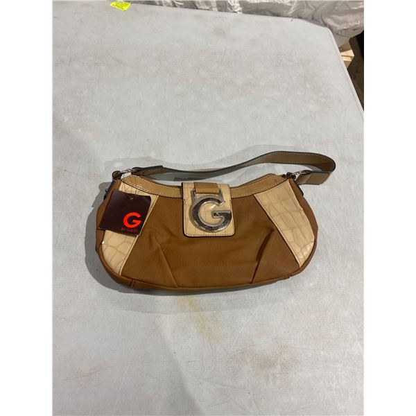 NWT guess purse