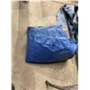 Image 1 : Tarp