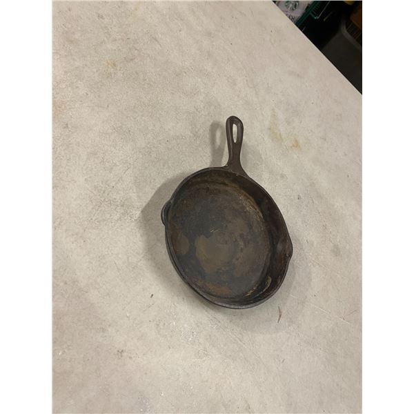 6 1/2 inch skillet