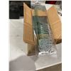 Image 1 : Box detangler shower comb
