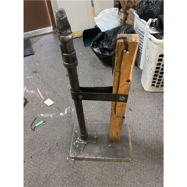 tool item Pick-up-Tuesday-2-3pm-1627-Ellis-Street-Kelowna-bring-your-own-help-and-tools