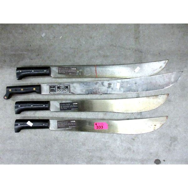 4 Machetes